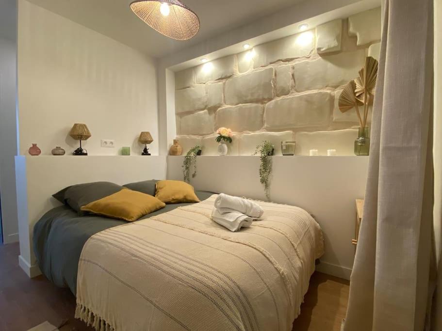 Duplex Cinema - Centre Historique Tours Apartment Екстериор снимка